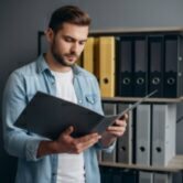 Muhammad_Anas_remove_girl_and_add_men_597f8192-b0fa-4fb4-9a47-38d231a35a59